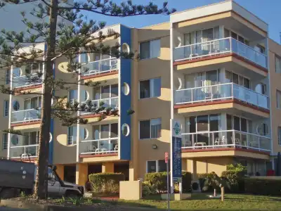Waterview Holiday Apartments - 20