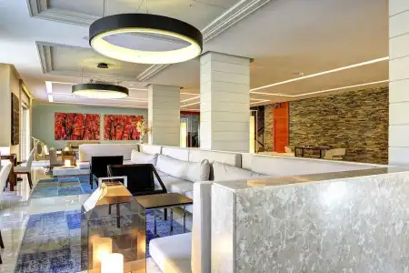 Sundance Residences & Suites - 1