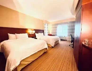 Courtyard by Marriott Boston-South Boston - 6