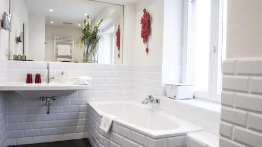 & Restaurant Sonne - 82