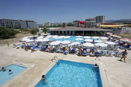 Club Wasa Holiday Village - 13