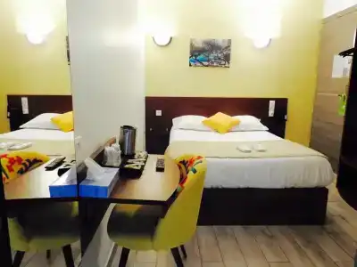Massilia Hôtel - 57