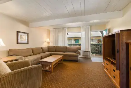 Best Western Plus Santa Barbara - 180