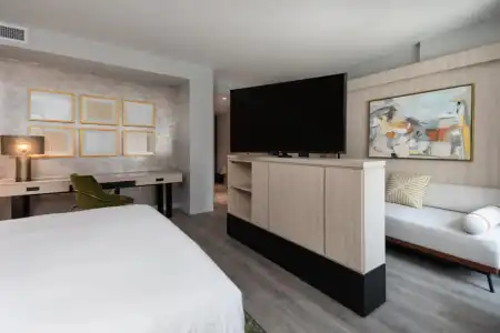 Hyatt Centric Charlotte/Southpark - 2