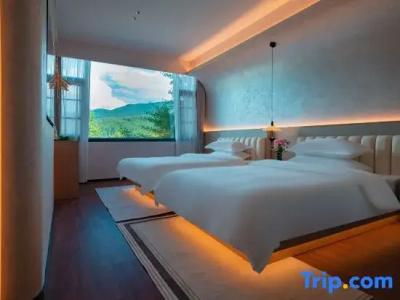 Buddha Land - 132