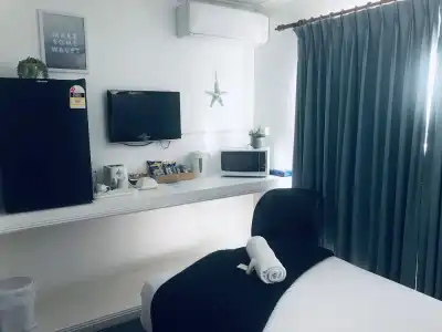 Ocean Breeze Motel - 32