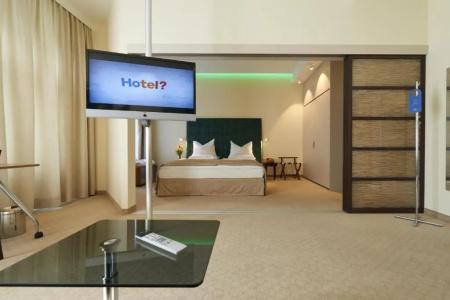 HiLight Suites - 118