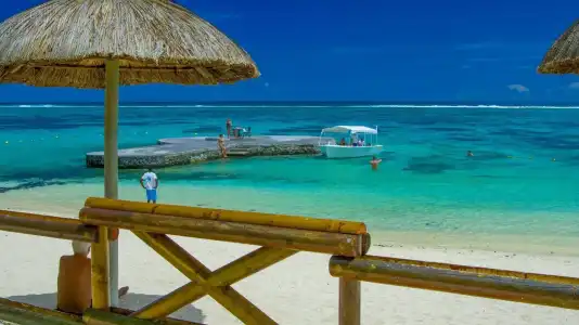 Le Peninsula Bay Beach Resort & Spa - 18
