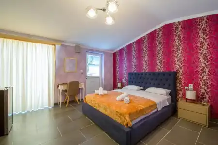 Paradice Luxury Suites-Near Zorbas Beach-Free Breakfast - 109