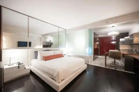 Beautiful Palms Place Suite - 448