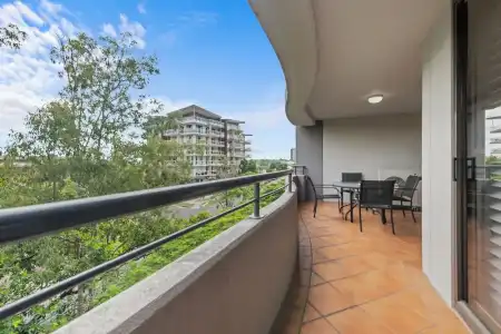 The Oasis Apartments - 37