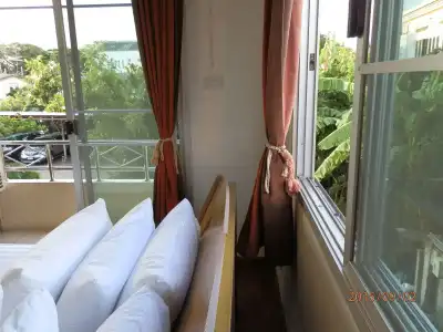 Sandy Serviced Apartment - 2