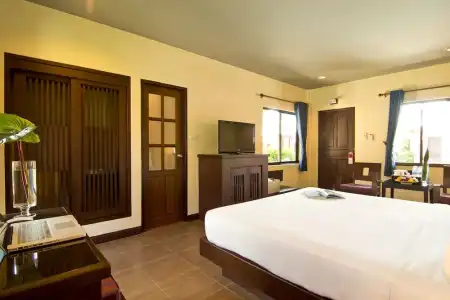 Rose Bay Resort - 93