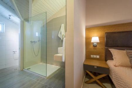 Plessas Palace - 74