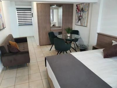 Larnaca Bay Suites - 37