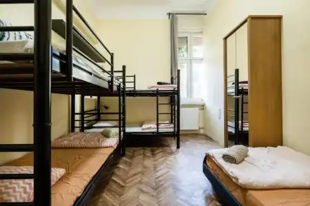 Baroque Hostel & Coworking - 59