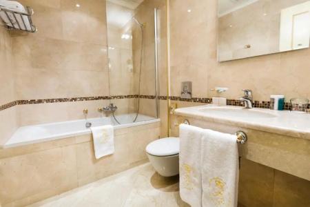 Luxury Family Royal Palace - 25
