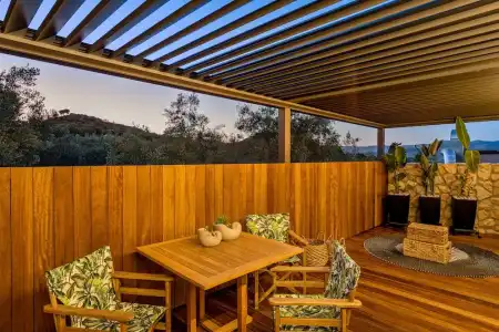 Anthemion Suites & Villas - 163