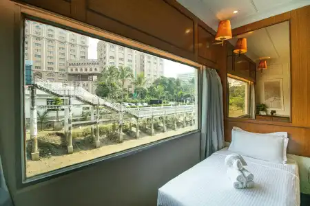Polo Floatel Kolkata - 21
