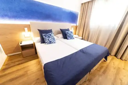 Parque Nereida Suites - 50