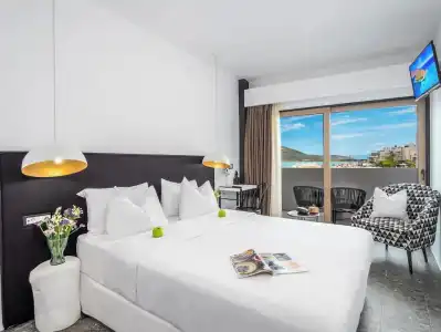 Kalypso Suites - 13