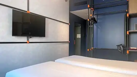 Ibis One Central - 47