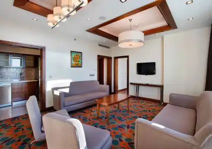 DoubleTree by Hilton Van - 18