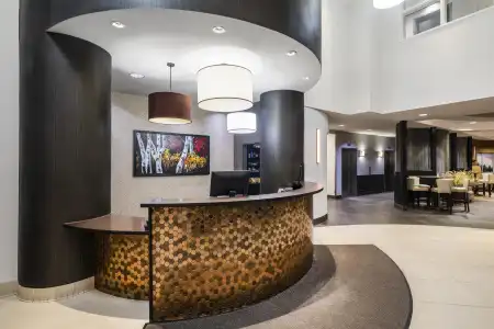 Best Western Premier Freeport Inn Calgary Airport - 1