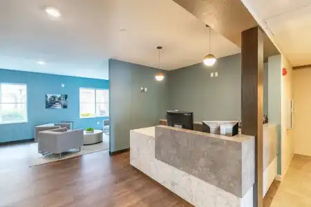 WaterWalk Extended Stay by Wyndham Wichita - 12