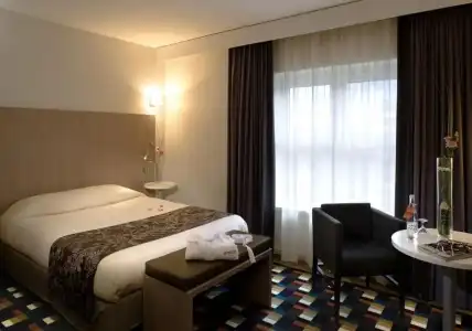 Mercure Grenoble Centre Porte des Alpes - 67