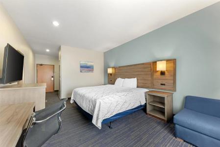 Best Western Plus San Antonio East Inn & Suites - 37