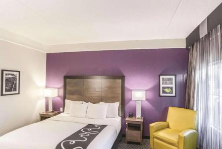 La Quinta Inn & Suites Flagstaff - 40