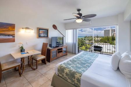 Waikiki Shore by OUTRIGGER - 246