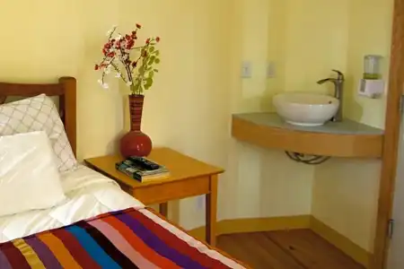 Qupqugiaq Inn - 29
