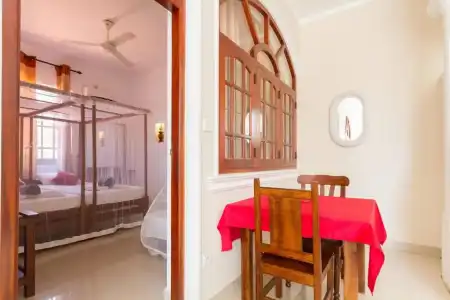 Angel Inn Guest House - 25