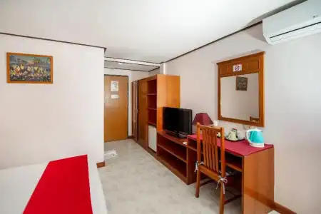 OYO 288 The Minotel - 26