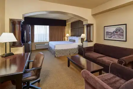 Radisson El Paso Airport - 46