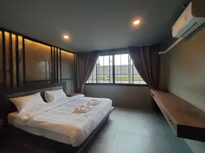 Premier Hostel - 35