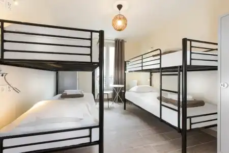 Enjoy Hostel - 44