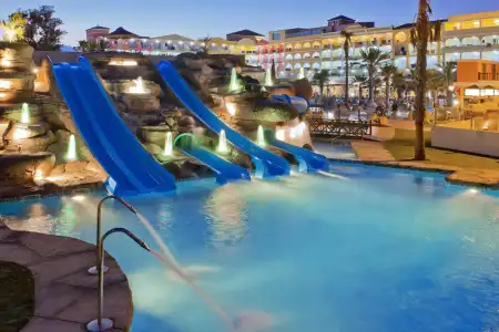 Mediterraneo Bay & Resort - 17