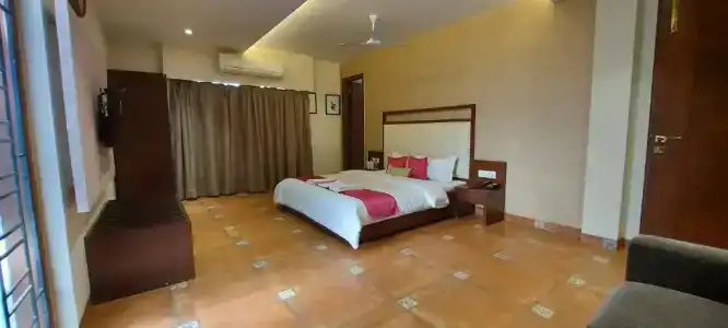The Palm Aryan - A Boutique - 20