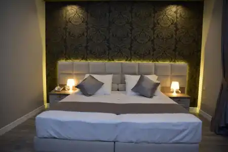 The King Resort - 11