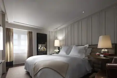 Rosewood London - 4