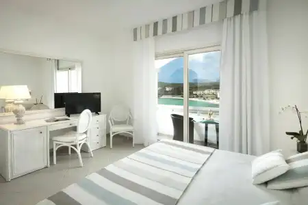 Gabbiano Azzurro & Suites - 4