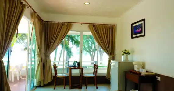 Laem Sing Natural Beach Resort - 0