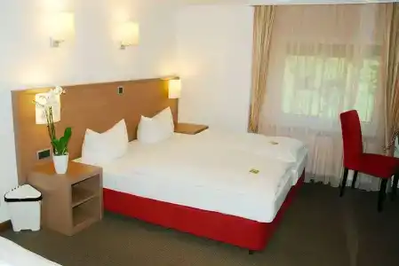 EHG Elbe Geestacht - 1