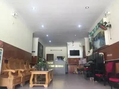 Song Huong Hue - 1