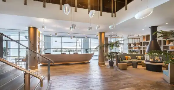 Hilton Auckland - 16