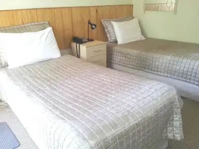 Avondale Motor Inn - 5