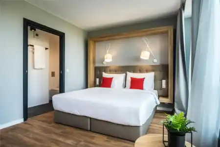 Up Budapest - 30